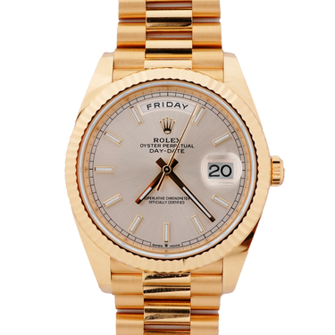 Rolex 228238 Day-Date 40 mm 18K Yellow Gold Silver Index Dial President Bracelet Complete Set 2026