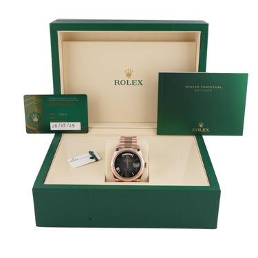 Rolex 228235 Day-Date 40mm Green Olive Dial President Bracelet Box & Papers 2025