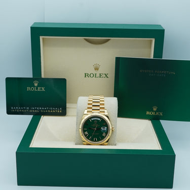 Rolex 228238 Date Automatic 40 mm Lacquer Green Dial 18K Day-Date New Complete Set 2023