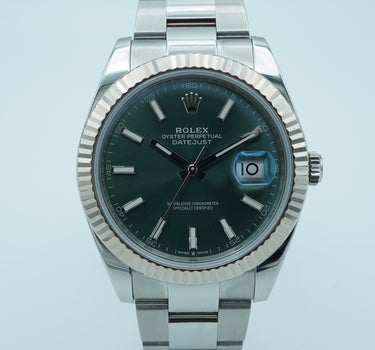Rolex 126334 Datejust 41 mm Fluted Bezel Green Index Dial Oyster Bracelet Complete Set 2023