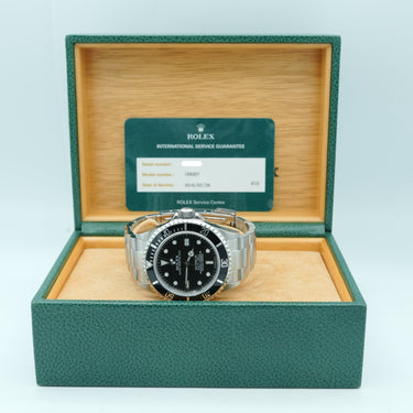 Rolex 16600 Sea-Dweller 40 mm Stainless Steel Black Dial Oyster Bracelet 2005