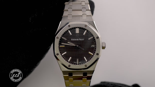 Audemars Piguet 15500ST.OO.1220ST.03 Royal Oak 41mm Black Dial Box & Papers 2020