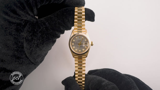 Rolex 69178 Lady-Datejust 26 mm Fluted Bezel Silver Jubilee Diamond Dial Preside