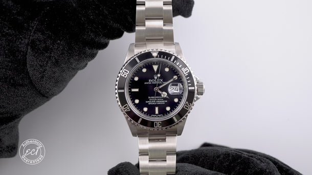 Rolex 16610 Submariner Date 40 mm Black Dial Oyster Bracelet Box & Papers 2007