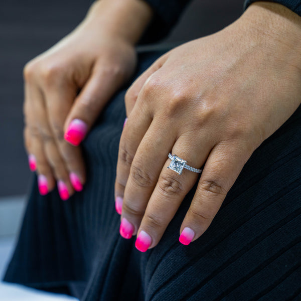 14k White Gold Ladies Princess-Cut Diamond Engagement Ring 0.54 Ctw